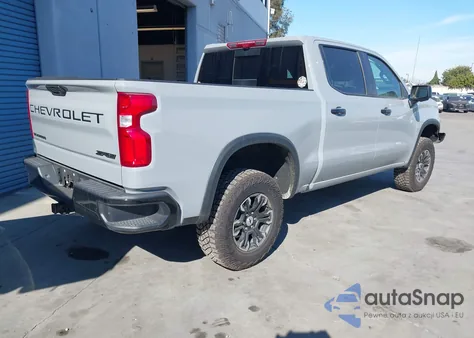 2024 Chevrolet Silverado K1500 Zr2 z USA, uszkodzony, nr VIN 3GCUDHE86RG459576